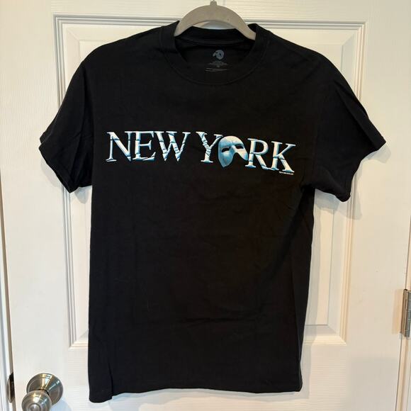 New York Phantom of the Opera Broadway Tee Black Small - Picture 1 of 5